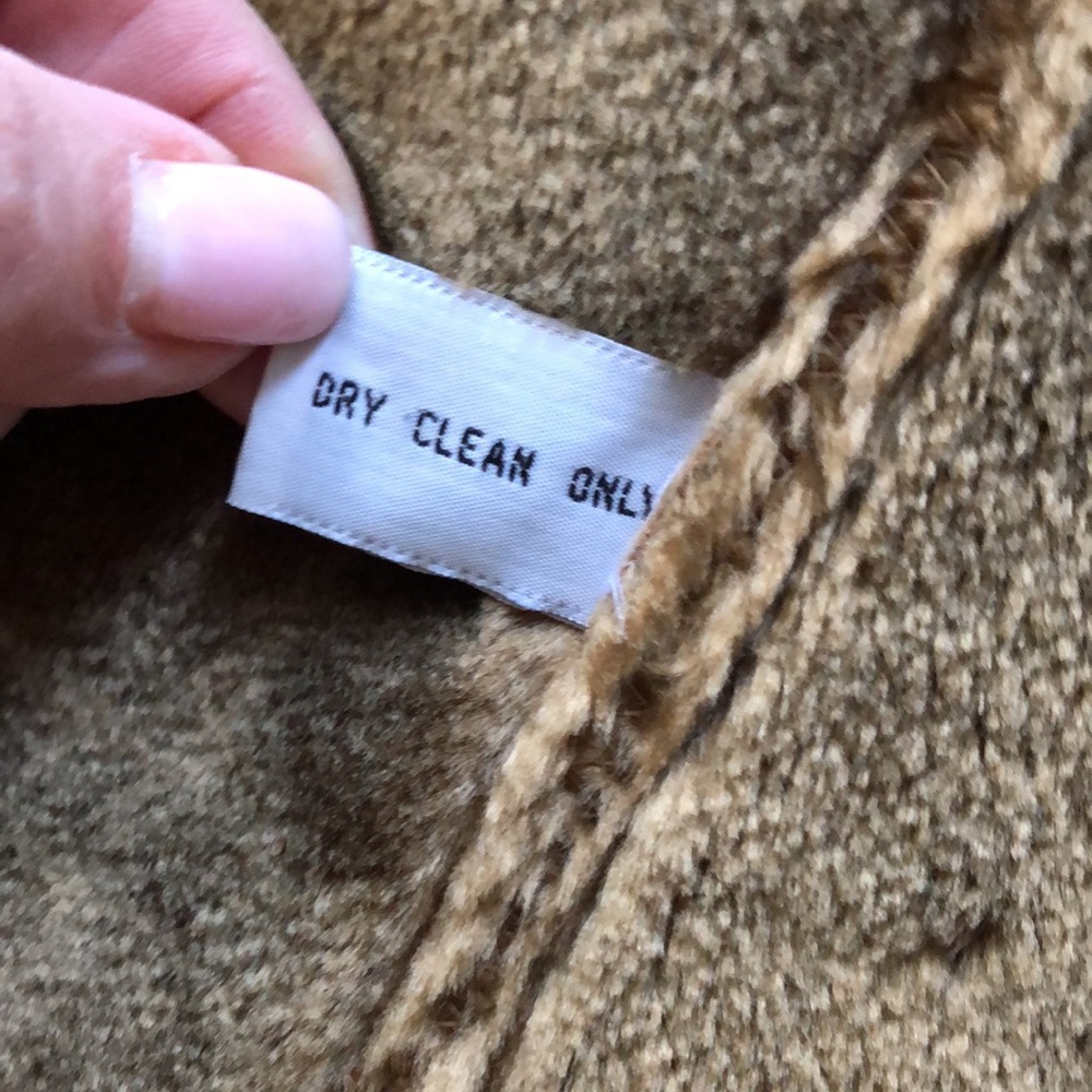 Real Clothes by Saks Fifth Ave Shearling Vest - Picture 6 of 8